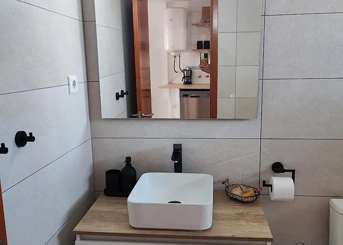 Pet Friendly Beautiful Flat With View, 3 Pools