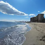 Apartman Pet Friendly Beautiful Flat With View, 3 Pools *