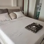 Pet Friendly Beautiful Flat With View, 3 Pools Apartman *