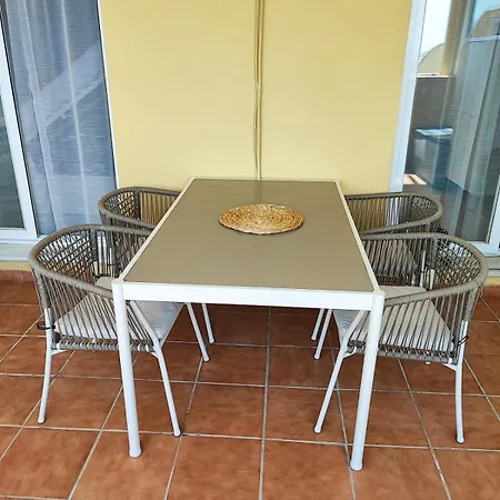 דירה Pet Friendly Beautiful Flat With View, 3 Pools פואנגירולה