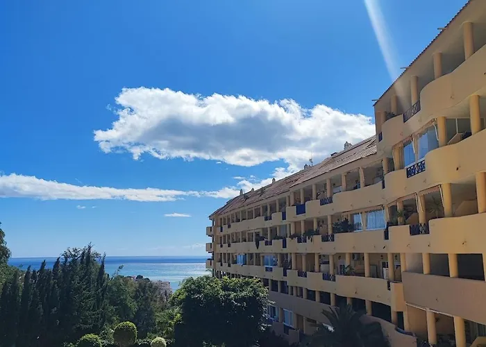 Pet Friendly Beautiful Flat With View, 3 Pools *