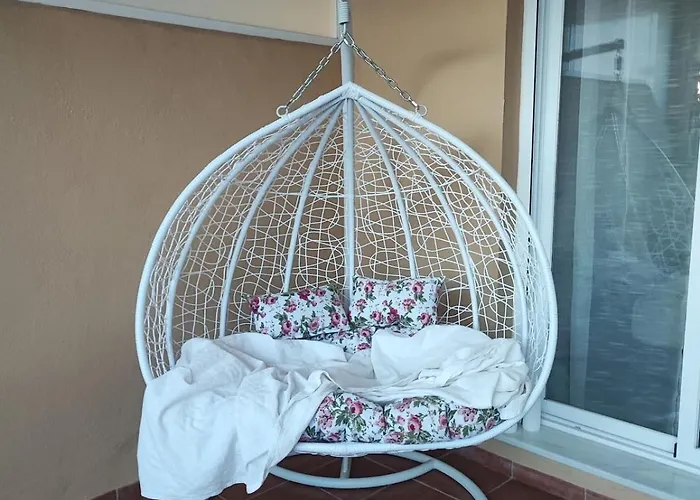 Pet Friendly Beautiful Flat With View, 3 Pools