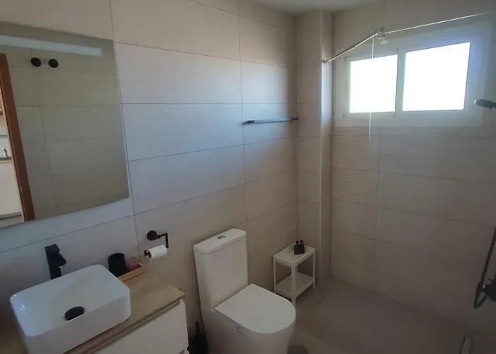 Pet Friendly Beautiful Flat With View, 3 Pools *