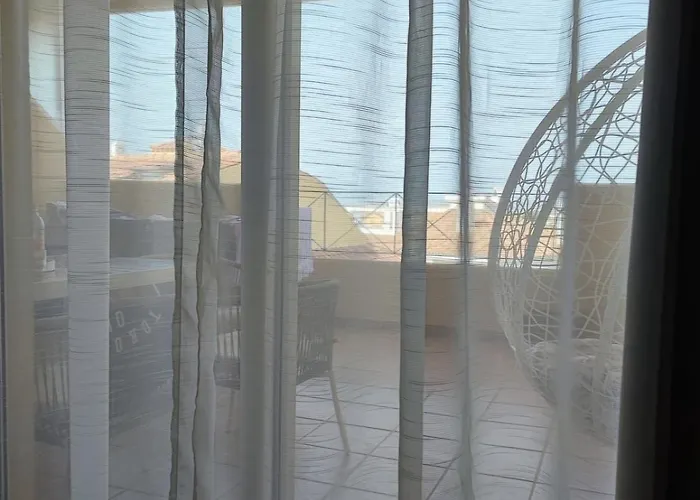 Pet Friendly Beautiful Flat With View, 3 Pools Apartment