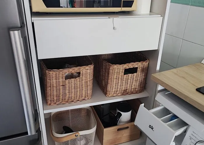 Pet Friendly Beautiful Flat With View, 3 Pools Fuengirola