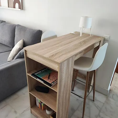 Pet Friendly Beautiful Flat With View, 3 Pools * Фуэнхирола