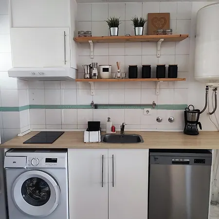 Pet Friendly Beautiful Flat With View, 3 Pools *